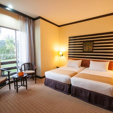 Hotel Felda Residence Hot Springs Sungkai Εξωτερικό φωτογραφία